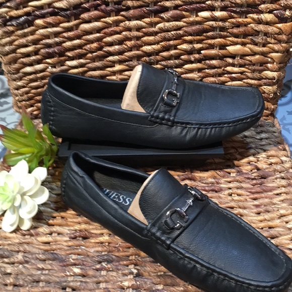 Guess mens slip on driving shoes - Picture 3 of 8